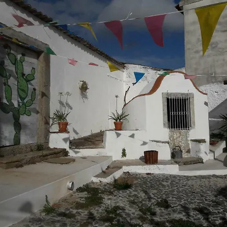 Casa Das Andorinhas Casa de Campo *